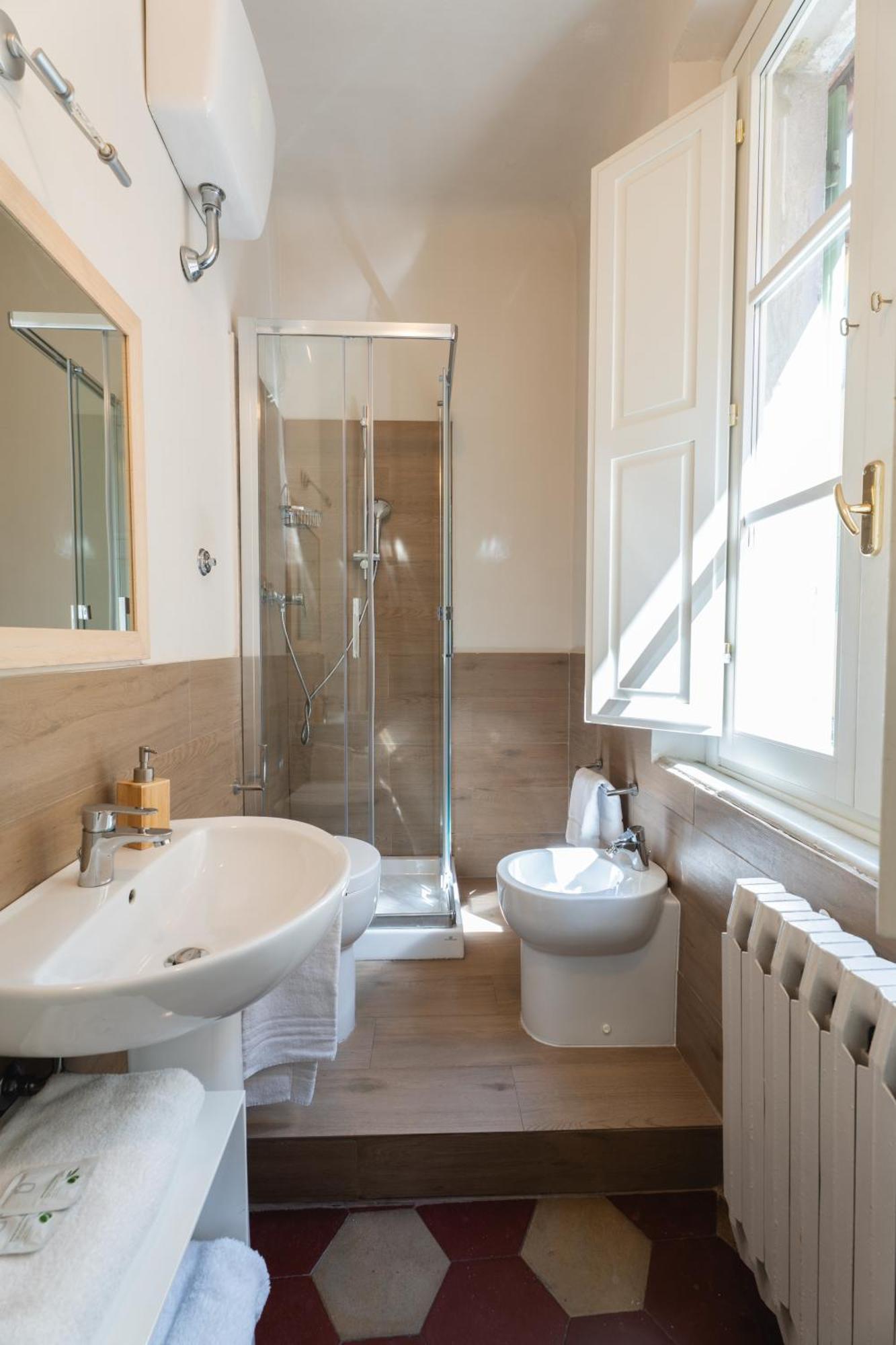 פיזה Lanfranchi Deluxe Apartament מראה חיצוני תמונה