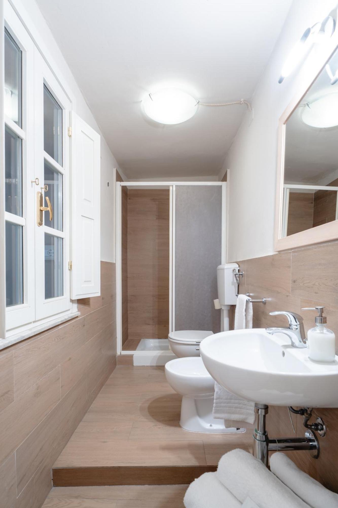 פיזה Lanfranchi Deluxe Apartament מראה חיצוני תמונה